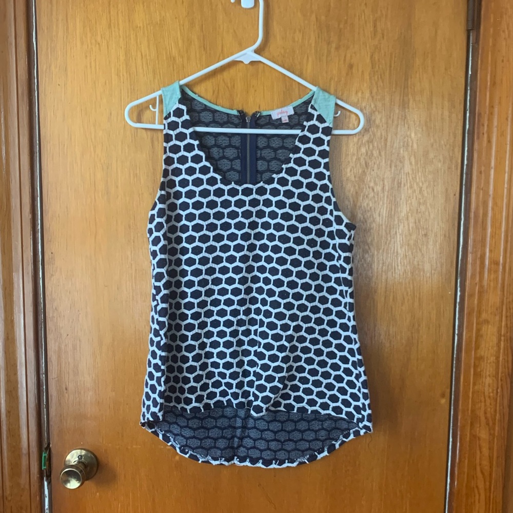 Honeycomb Tank